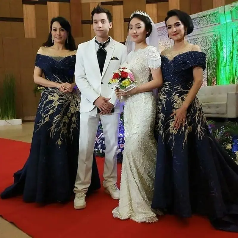 Momen Pernikahan Stefan dan Natasha Wilona di Anak Band, Bikin Baper. (Sumber: Instagram/natashawilona15/tagged)