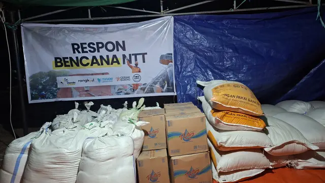Bantuan yang Didistribusikan untuk Korban Gempa NTT