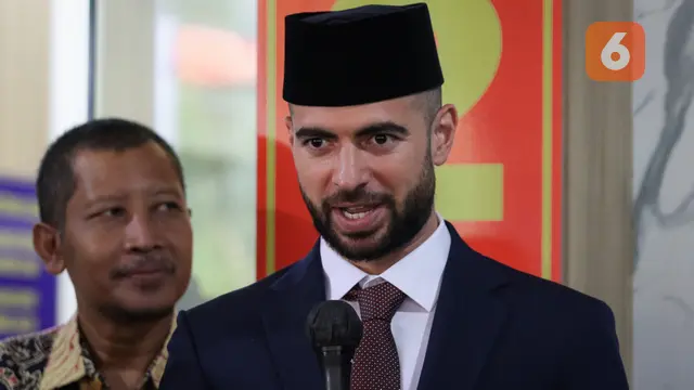 Pengambilan Sumpah Janji Setia Pewarganegaraan Jordi Amat dan Sandy Walsh