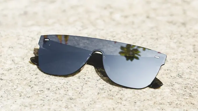 5 Kacamata Ini Bikin Kamu Makin Kece di Musim Panas