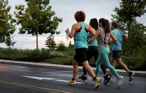 10 Tips Persiapan Lari Maraton untuk Pemula agar Finish Strong
