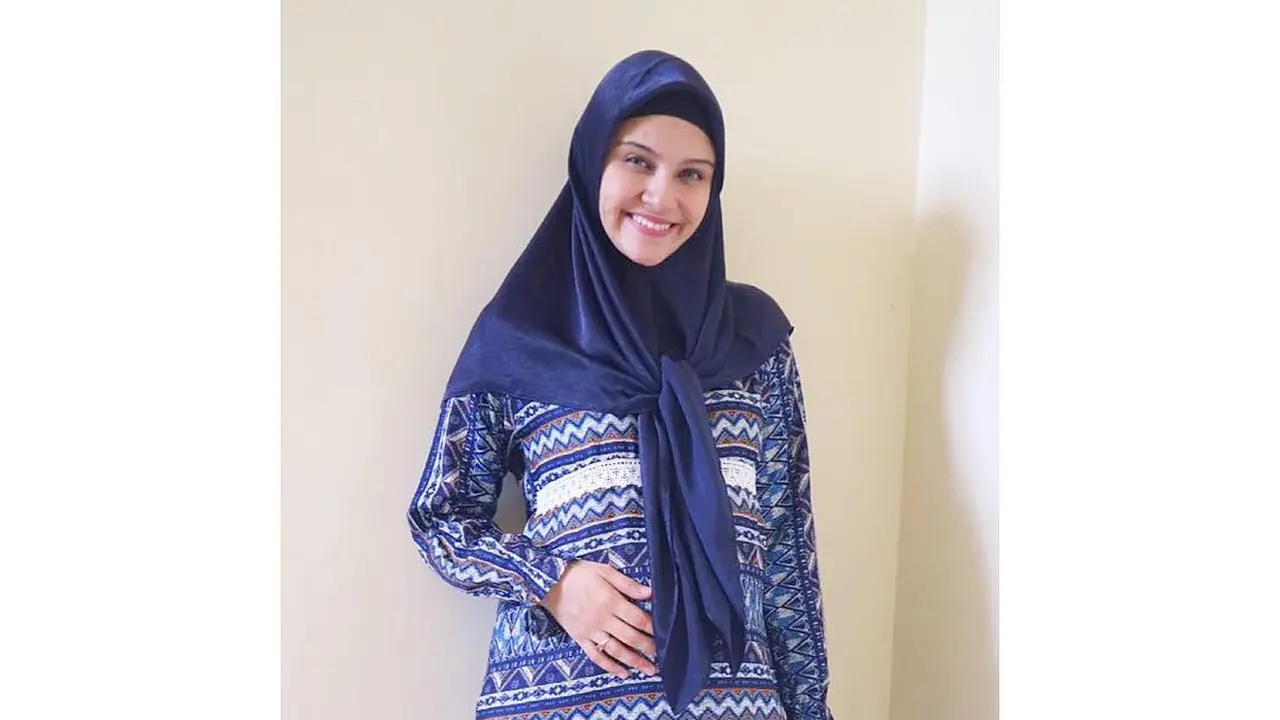 [Bintang] Zee Zee Shahab