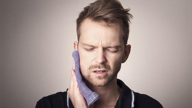 13 Obat Alami Sakit Gigi Paling Ampuh Menurut Ahli - Vimarsana News