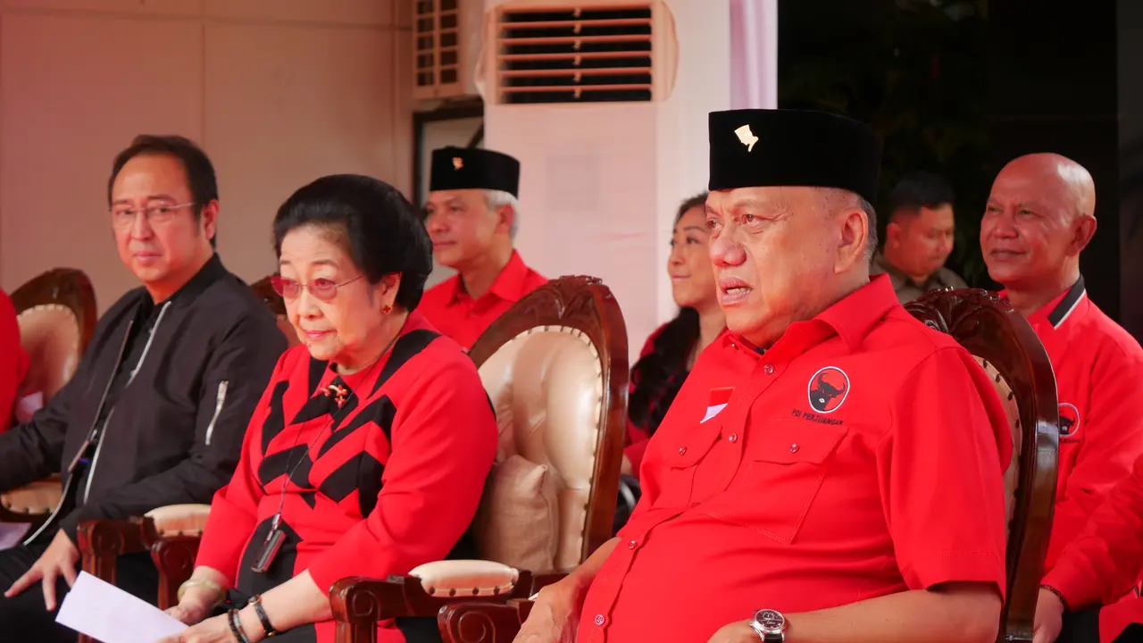 Megawati Soekarnoputri.