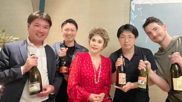 Ratna Sari Dewi, istri kelima presiden pertama Indonesia, Ir. Sukarno. (Instagram@dewisukarnoofficial)