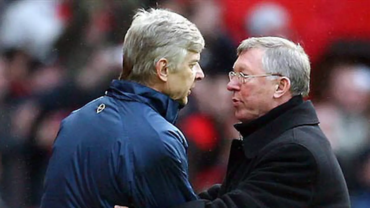 Pelatih Arsenal Arsene Wenger dan mantan pelatih Manchester United (MU) Alex Ferguson
