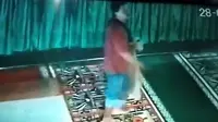Masuk Masjib Bukannya Salat, Pria ini Malah Incar Amplifier Toa