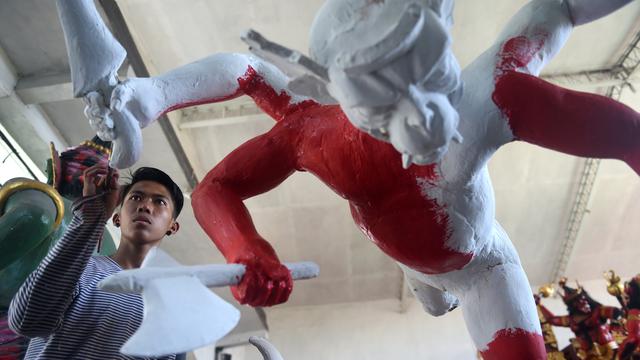 Jelang Perayaan Nyepi, Seniman Sibuk Siapkan Ogoh-Ogoh