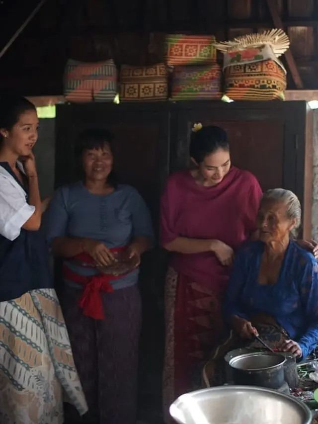 6 Potret Kompak Happy Salma dan Adik Ipar yang Tinggal di Bali