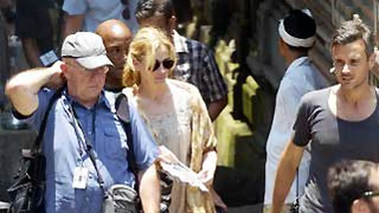 091022bjuliarobert2.jpg