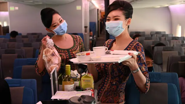 Makan di Kabin A380 Singapore Airlines