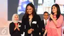 Peserta News Presenter Competition Emtek Goes To Campus saat mengikuti babak Grand Final di Kampus Negeri Semarang, Jawa Tengah, Kamis (6/4). Maria Sukma Melati dari UKSW Salatiga terpilih menjadi juara pertama. (Liputan6.com/Yoppy Renato)