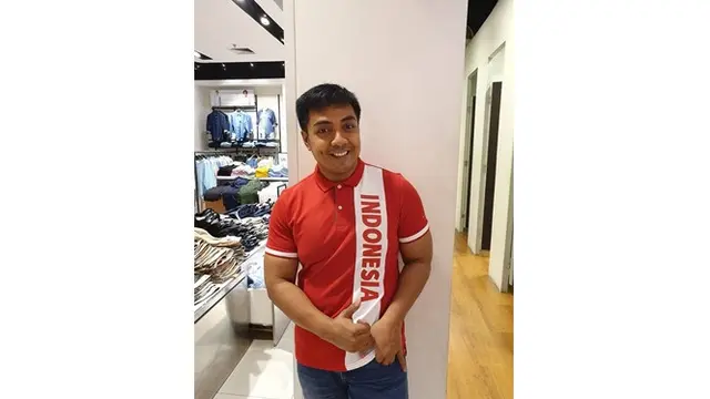 Sering Pakai Baju Koko, Ini 7 Gaya Santai Ustaz Riza Muhammad