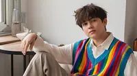 11 Busana yang Terinspirasi dari Warna Pelangi Cocok untuk Styling Hangout di 2025