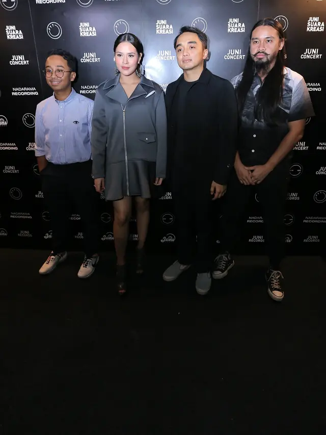 [Fimela] Raisa dan Dipha Barus