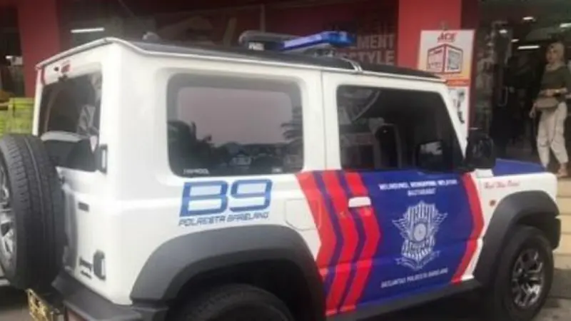 Suzuki Jimny Jadi Mobil Dinas Polisi.