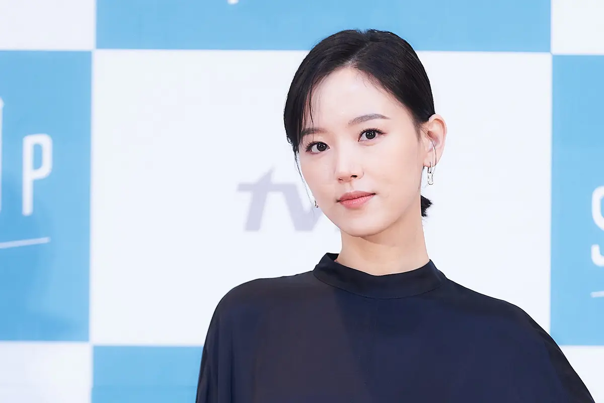Kang Han Na