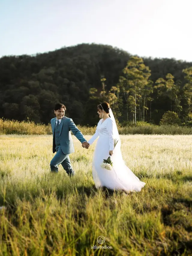 7 Potret Prewedding Masayu Clara dan Qausar Harta, Tampil Serasi