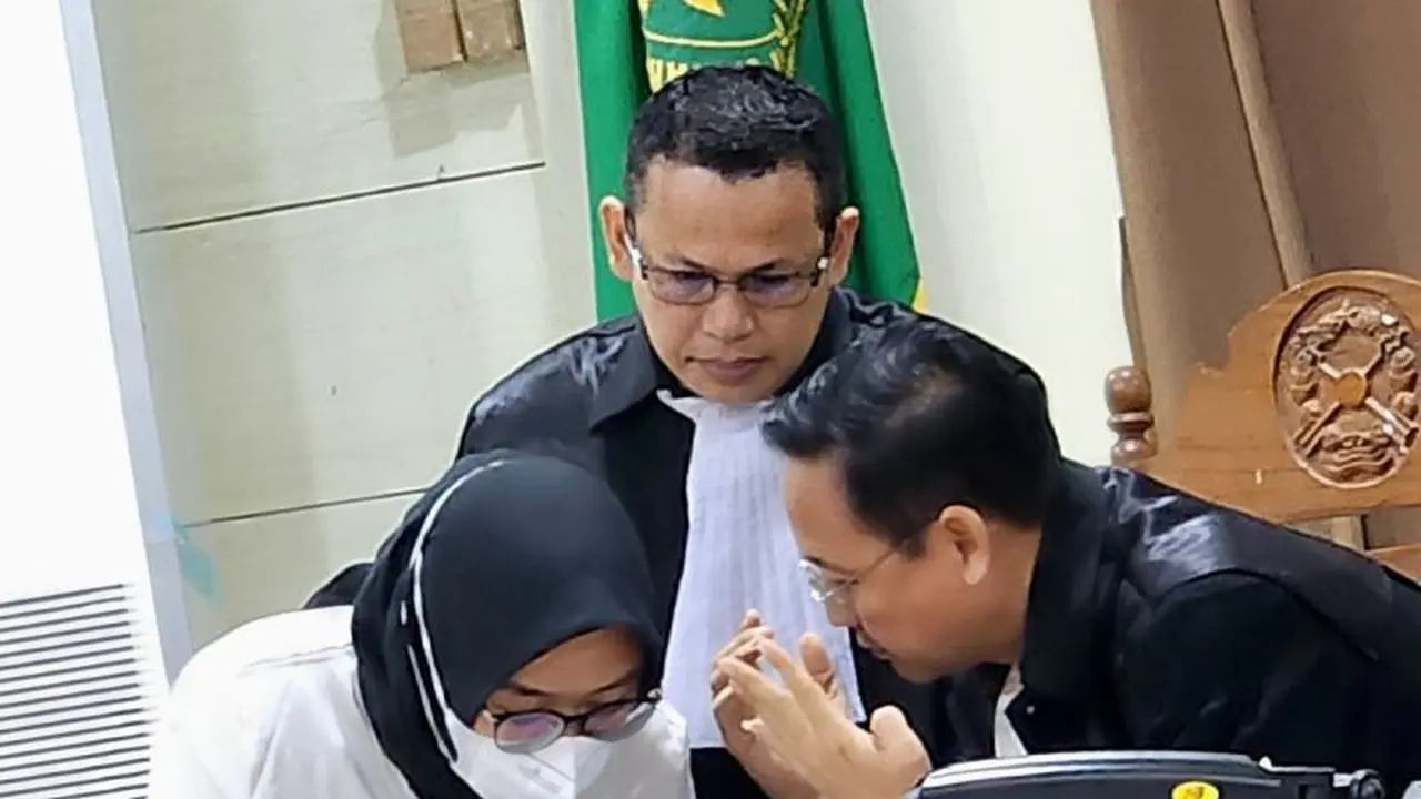 Dokter PPDS Zara Yupita Azra