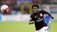 Luis Adriano jadi penentu kemenangan atas Empoli (REUTERS/Giampiero Sposito)