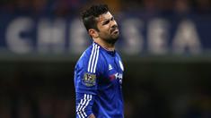Striker Chelsea, Diego Costa, tampak kecewa gagal mencetak gol ke gawang Bournemouth pada laga Liga Premier Inggris di Stadion Stamford Bridge, Inggris, Sabtu (5/12/2015). Chelsea kalah 0-1. (AFP Photo/Justin Tallis)
