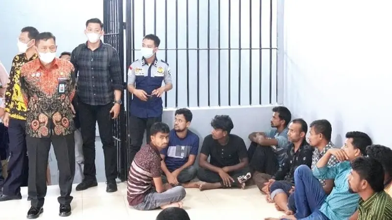 WNA Bangladesh yang ditahan di Rudenim Pekanbaru terkait pelanggaran keimigrasian.