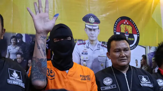 [Bintang] Tora Sudiro