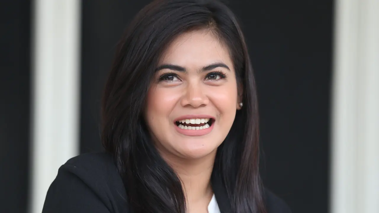 [Bintang] Indah Indriana