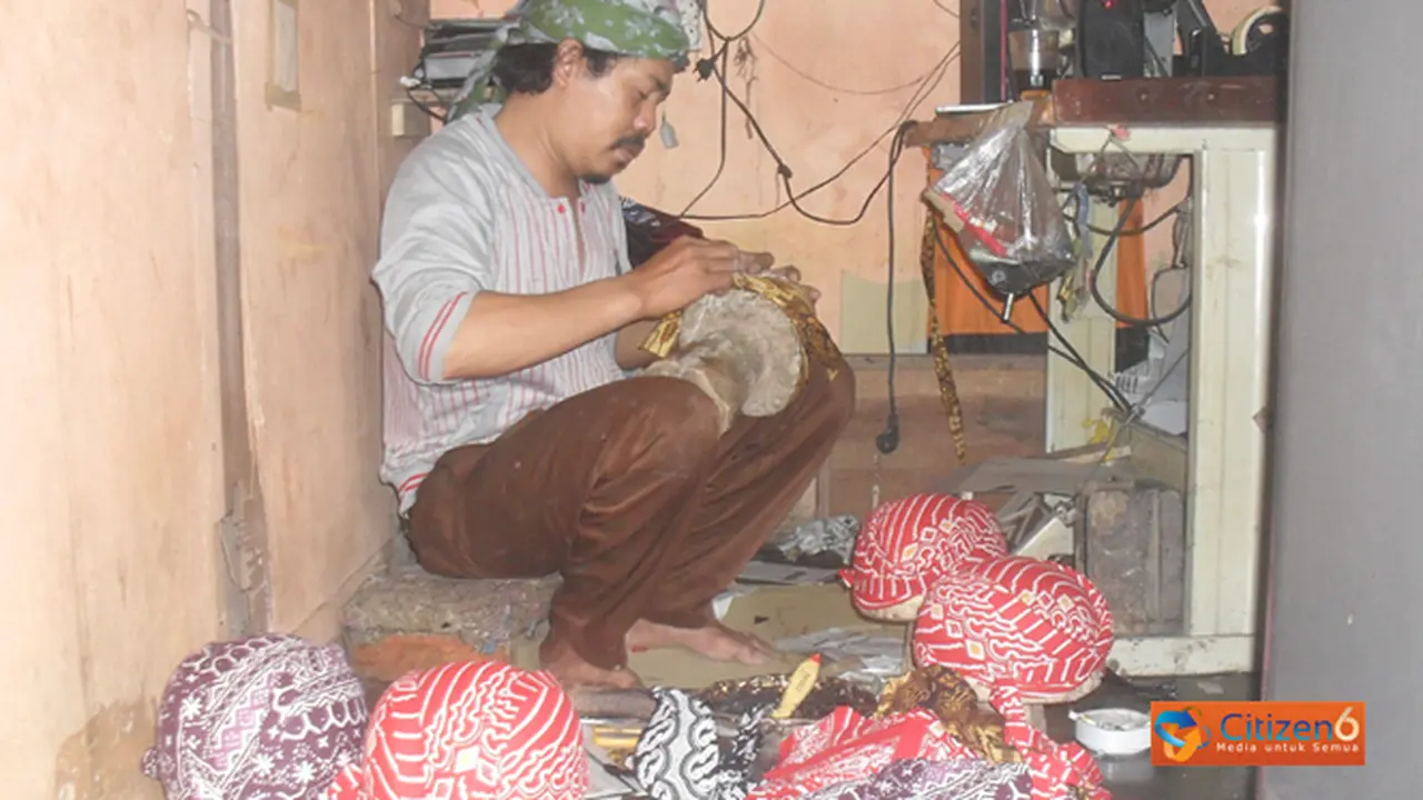 Iket Kepala Khas Sunda