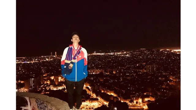 Gaya liburan Lee Min Ho usai wajib militer