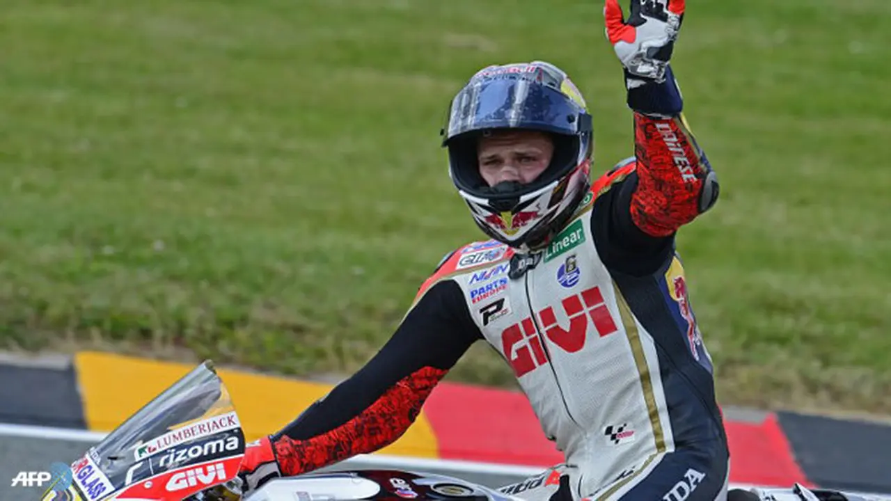 stefan-bradl-130722b.jpg