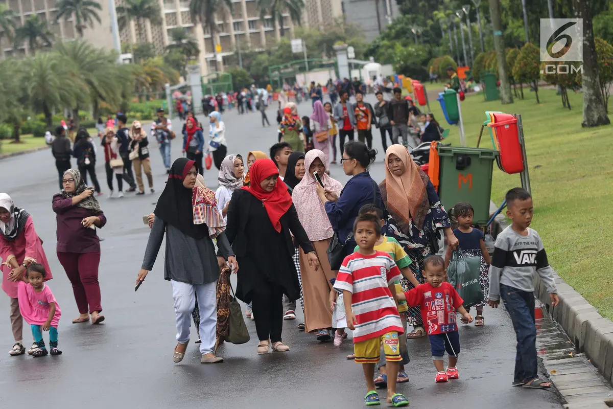 Wisata Monas Masih Jadi Lokasi Favorit Warga Habiskan Libur