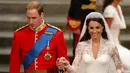 Meski putus, Kate Middleton dan Pangeran William sepertinya memutuskan untuk kembali bersama pada bulan Juni dan kemudian menikah. (DAVE THOMPSON / POOL WPA / AFP)