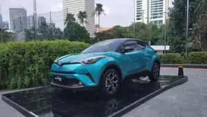 Toyota Recall 8.521 C-HR akibat Masalah Software Baterai