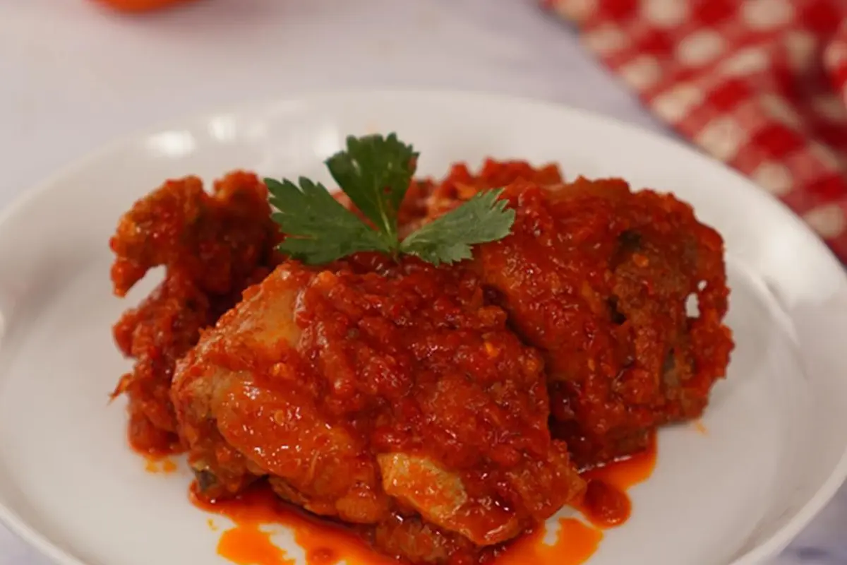 ayam telur bali