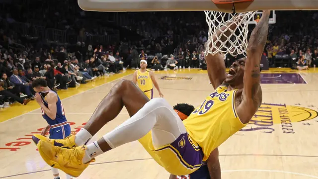 LA Lakers Bungkam New York Knicks