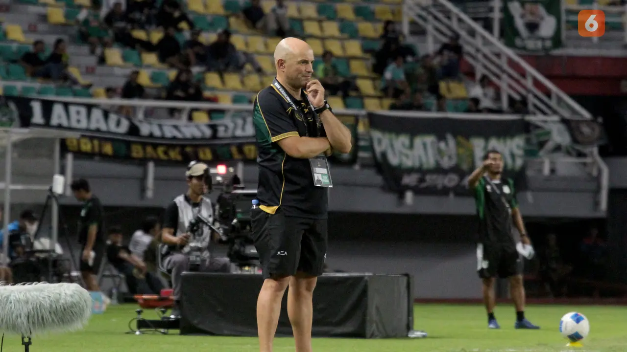 Foto: Bajul Ijo Melaju! Sundulan Maut Yuran Fernandes Bawa Persebaya ke Semifinal Piala Presiden 2026