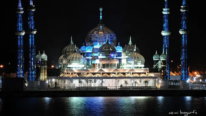 7 Masjid Unik yang Mampu Bikin Kamu Terpesona