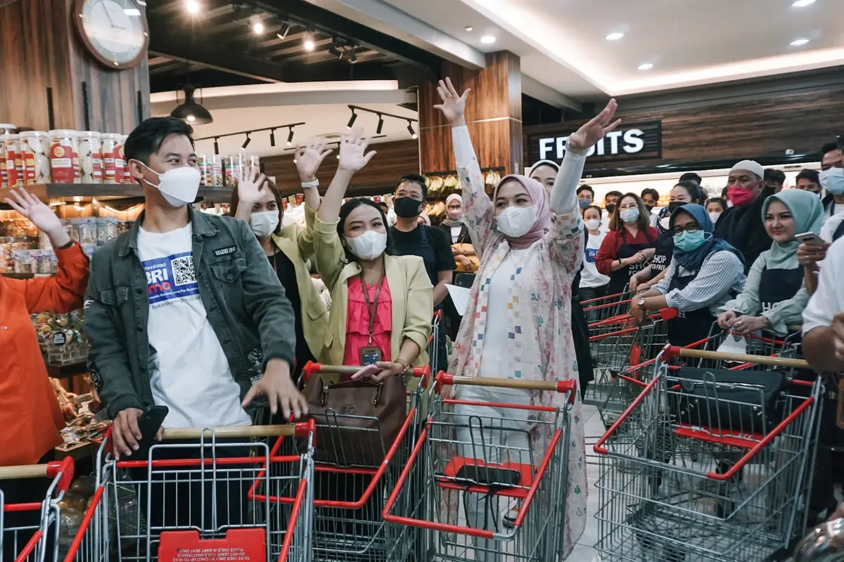 Shop for Free Hadir Lebih Meriah, BRImo Traktir 900 Nasabah Loyal se-Indonesia