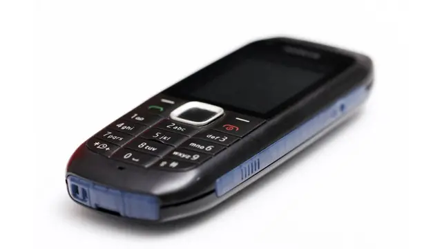 Lepas dari Smartphone, ini Cara Meningkatkan Kesehatan Mental dengan Dumb Phone! (Foto dok : Freepik/Racool_studio)