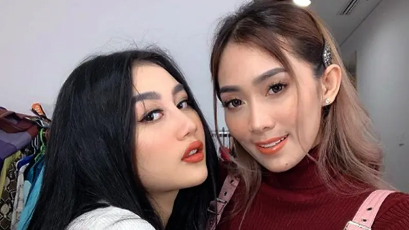 Pamela Safitri dan Oza Kioza