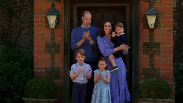 Anggunnya Kate Middleton Saat Bertepuk Tangan dalam Balutan Gaun Floral yang Naik Daun