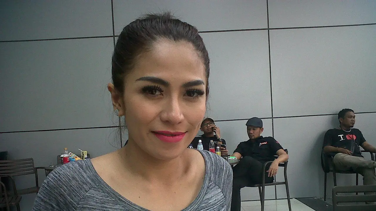 [Bintang] Cinta Penelope