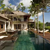 Karma Jimbaran hadirkan paket spesial yang bisa dinikmati untuk selebrasi Natal dan Tahun Baru.