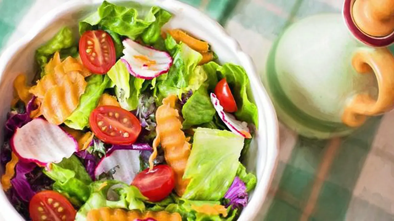 Mkan sayur dan buah adalah rahasia panjang umur/copyright Pixabay.com
