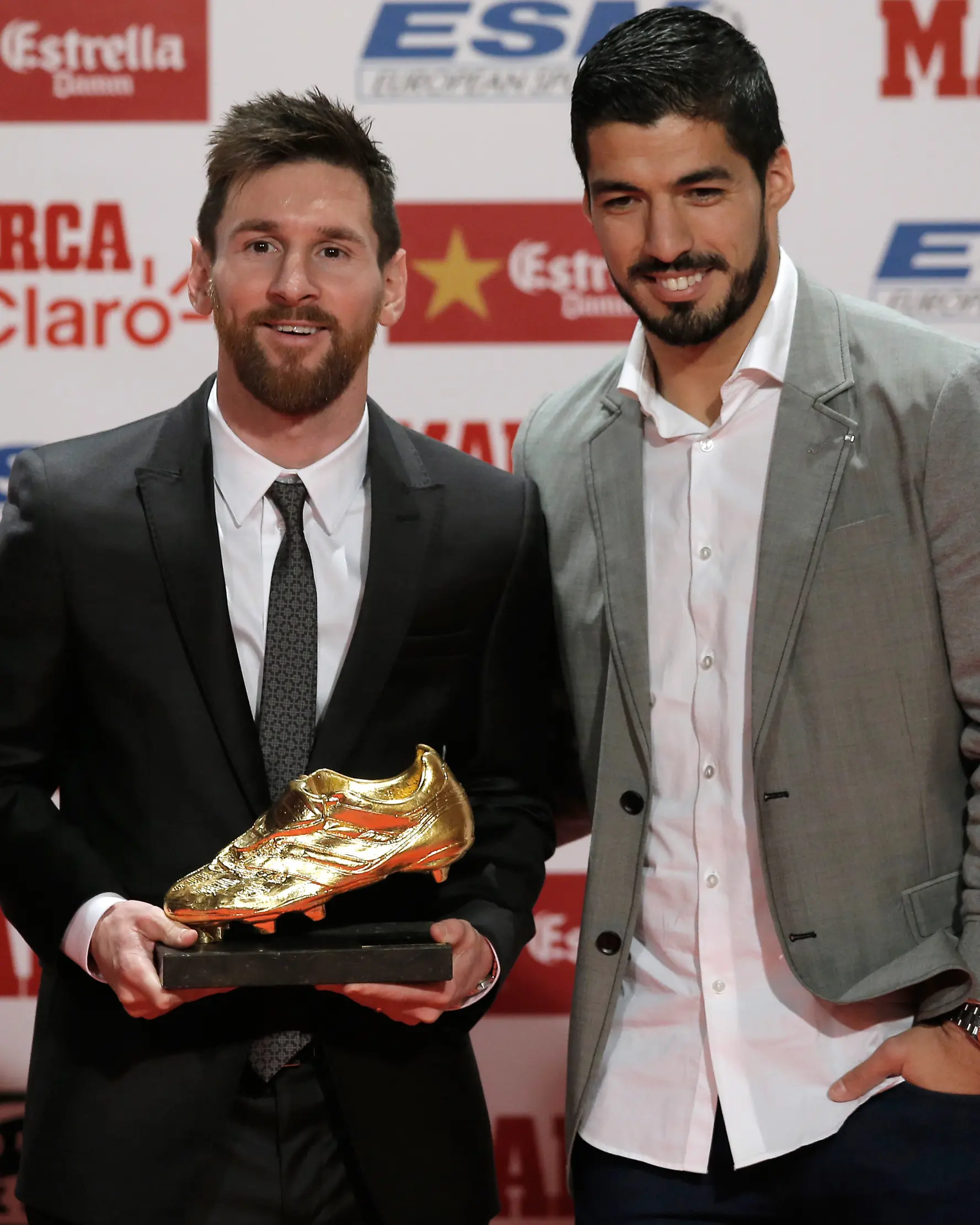 Luis Suarez dan Lionel Messi. (AP Photo/Manu Fernandez)