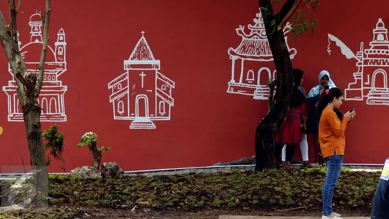 20170215-Ada Mural Kebangsaan Dekat TPS Megawati Mencoblos-Jakarta