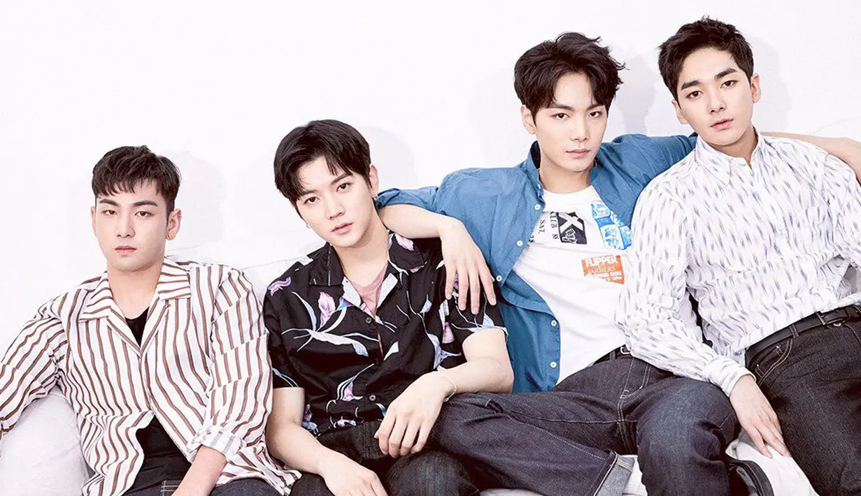 Sebagai artis satu agensi, tentu saja NU'EST dan After School saling mendukung. NU"EST juga membantu promo After School di acara musik lokal. (Foto: soompi.com)
