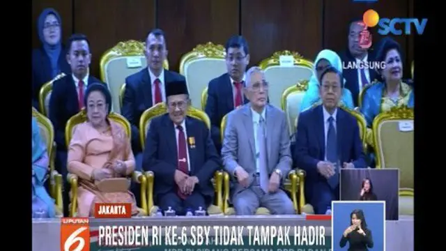 Sidang Tahunan MPR, DPR dan DPD, di Kompleks Gedung Wakil Rakyat di Senayan, kembali digelar. Dalam sidang tahunan tersebut, sejumlah mantan pemimpin negara hadir.