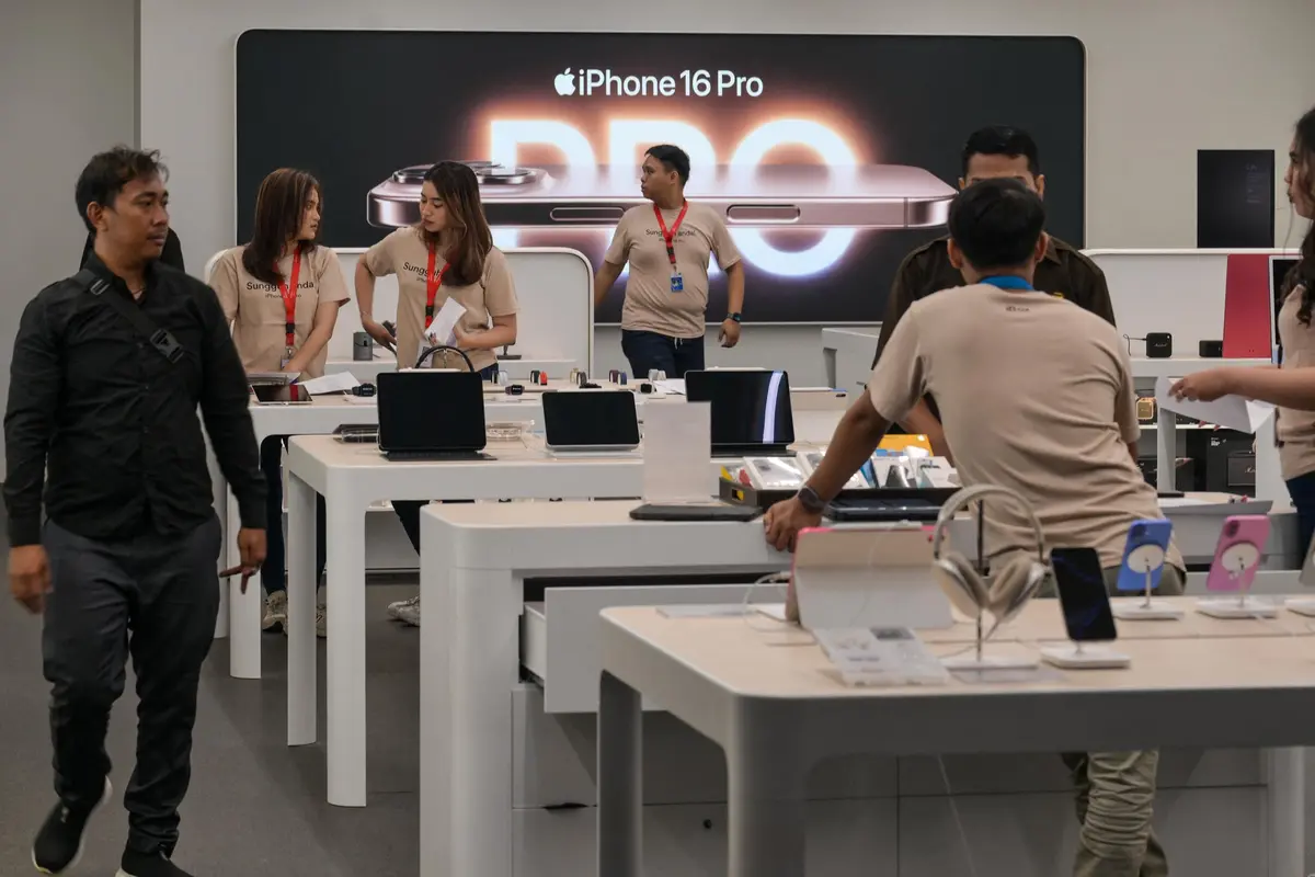 Peluncuran Sekaligus Penjualan iPhone 16 Series di Indonesia